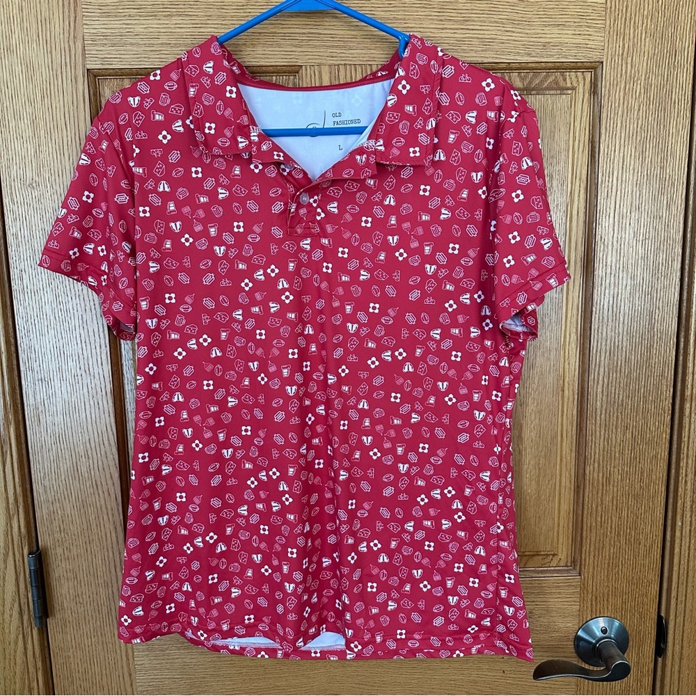 Old fashioned golf Wisconsin pride lightweight polo. Size large.